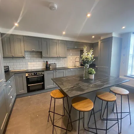 The Old Gables, Town Centre, Hadrians Sleeps 4 شقة